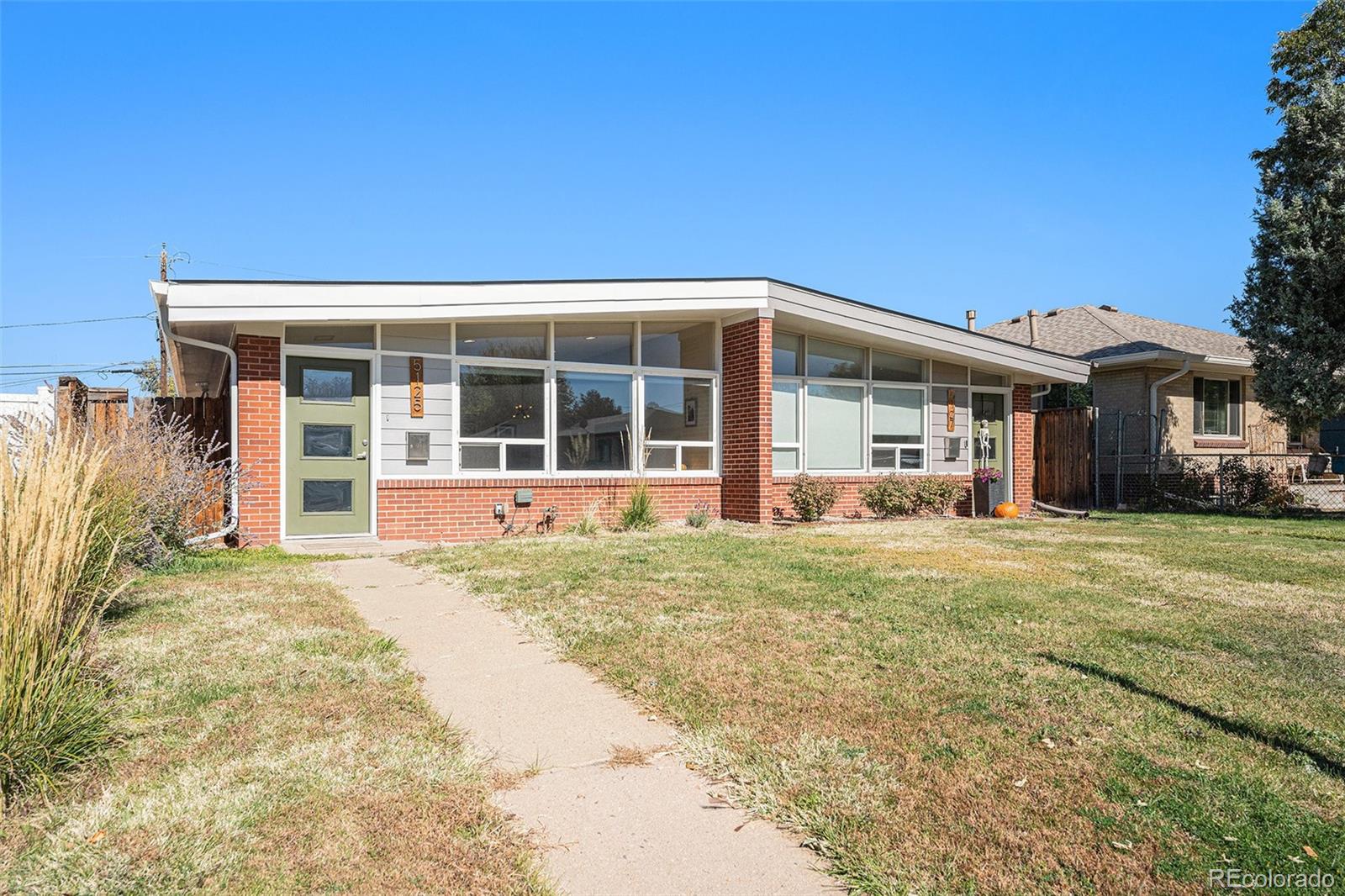 5125 E Thrill Place