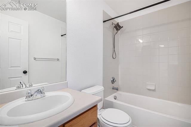 1498 Willow Oak Road