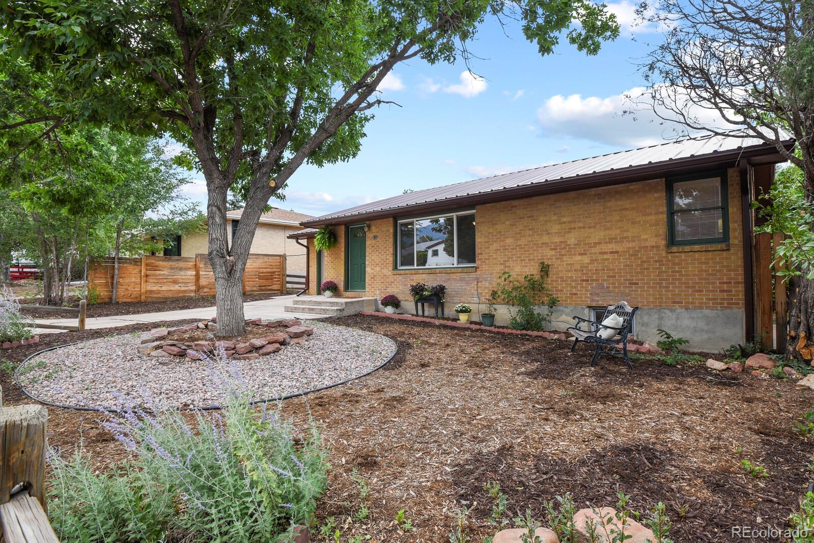 631 Skyline Avenue