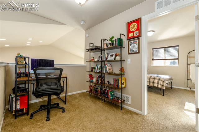 11385 Mt Angel Heights