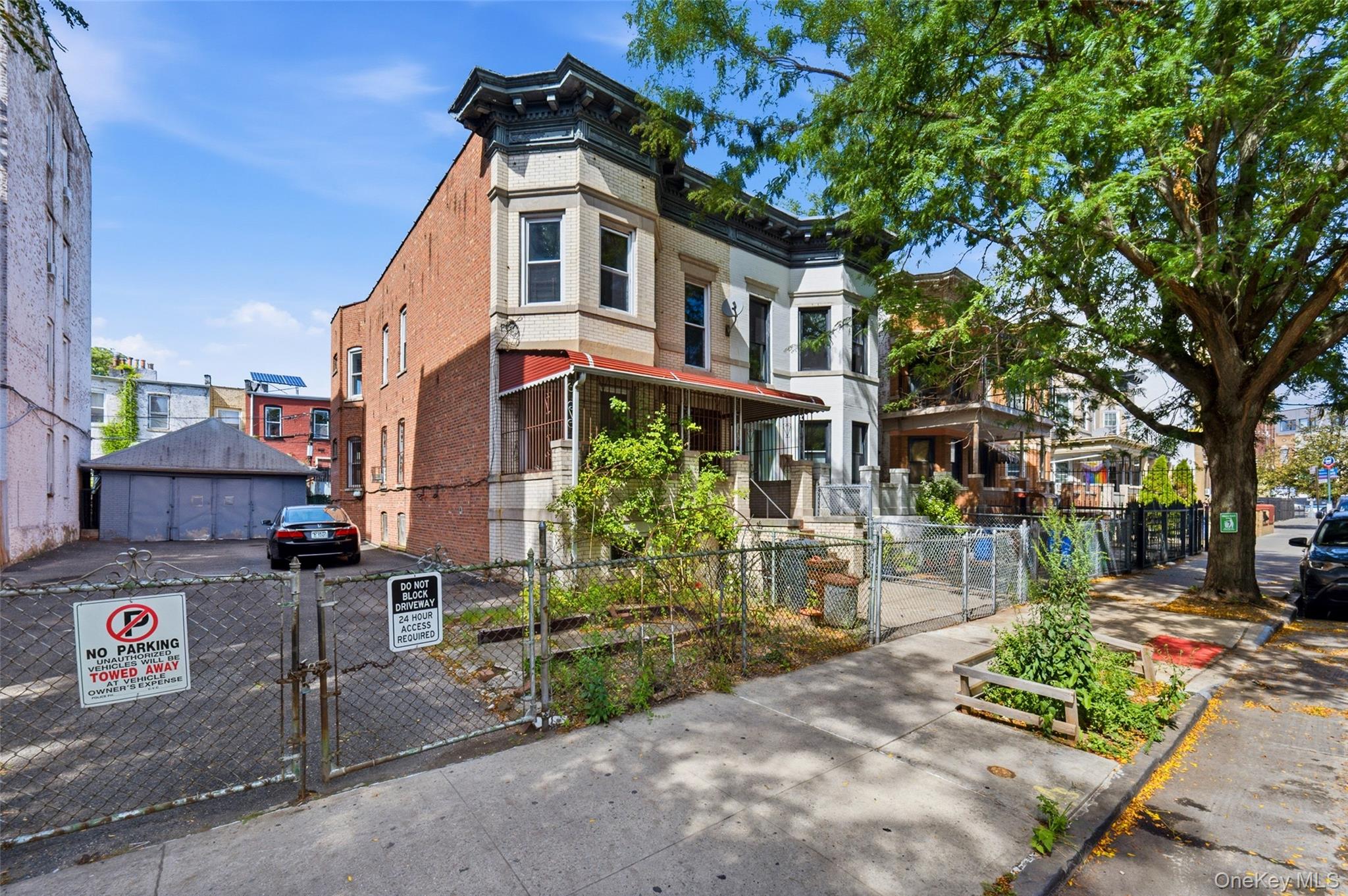 2331 Foster Avenue