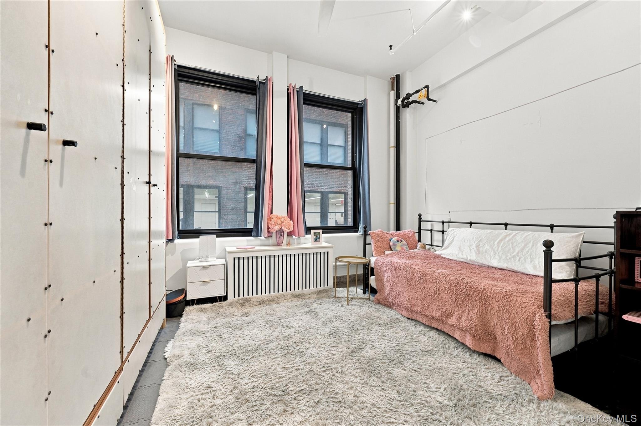 249 w 29th Unit: 7N