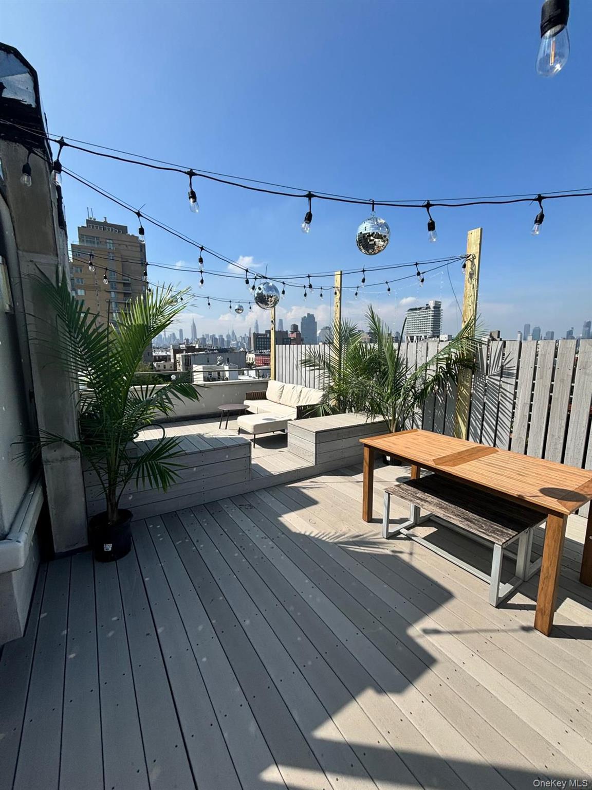 171 N 7th Street Unit: 3B