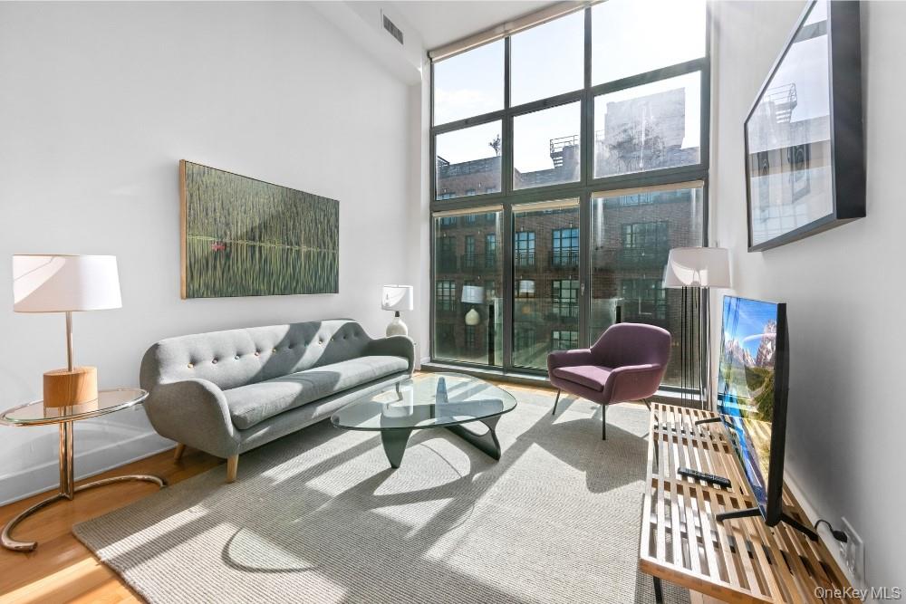 171 N 7th Street Unit: 3B