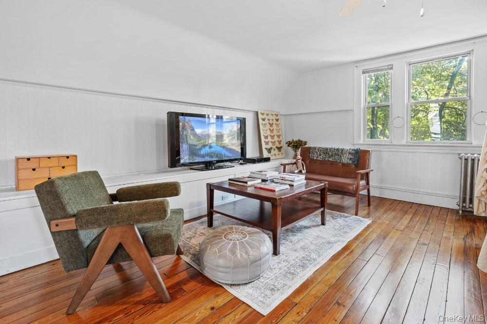 51 De Koven Court