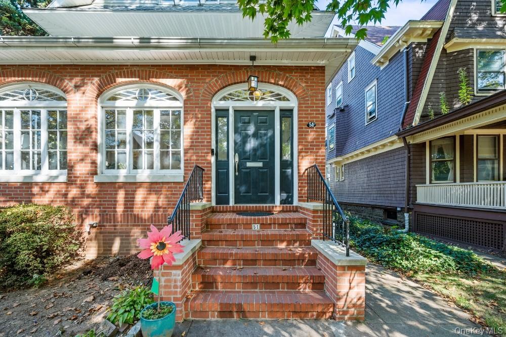 51 De Koven Court