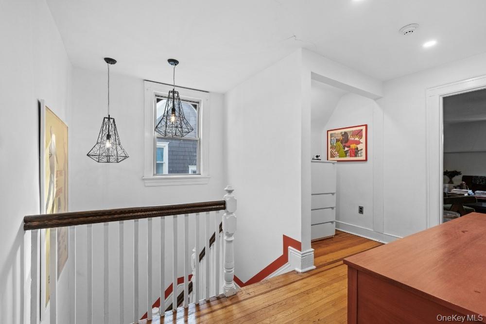 51 De Koven Court