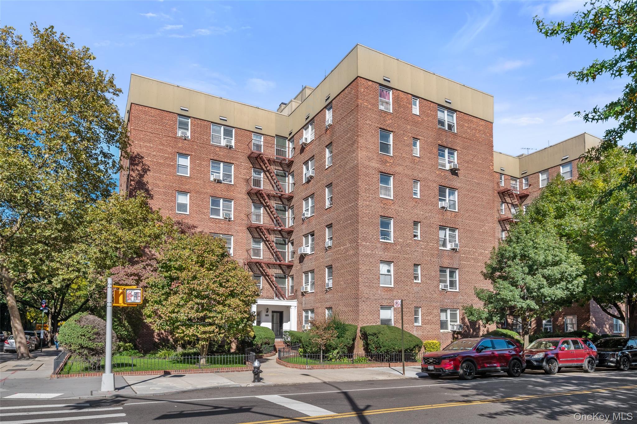 81-05 35th Avenue Unit: 4K