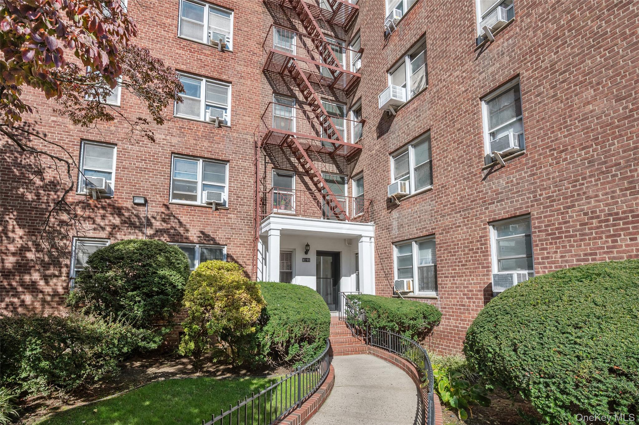 81-05 35th Avenue Unit: 4K