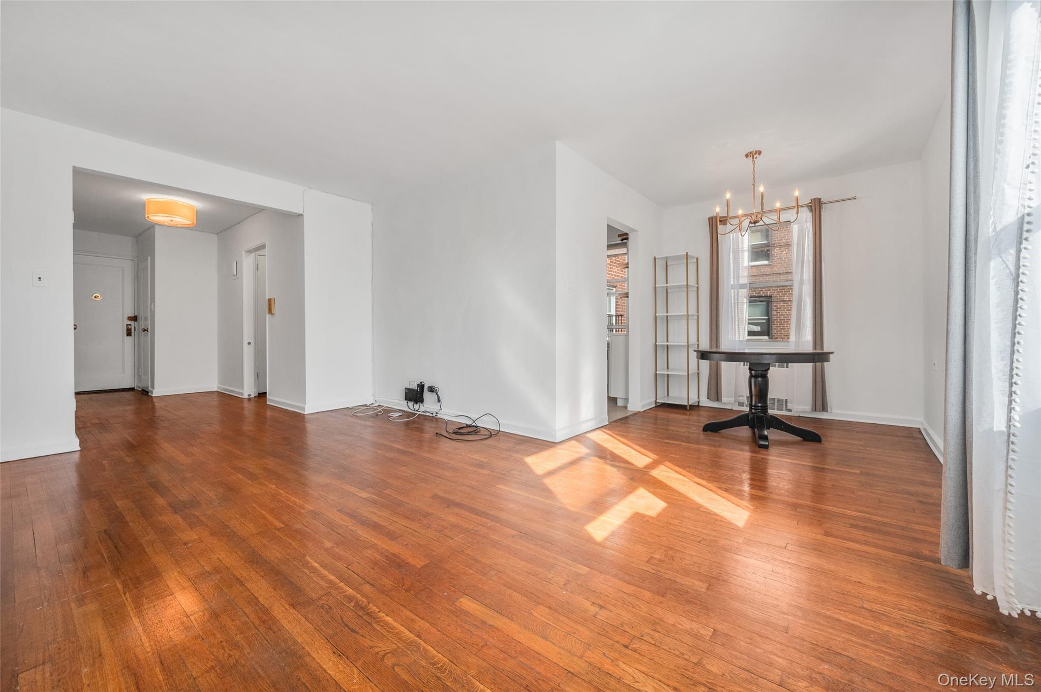 81-05 35th Avenue Unit: 4K