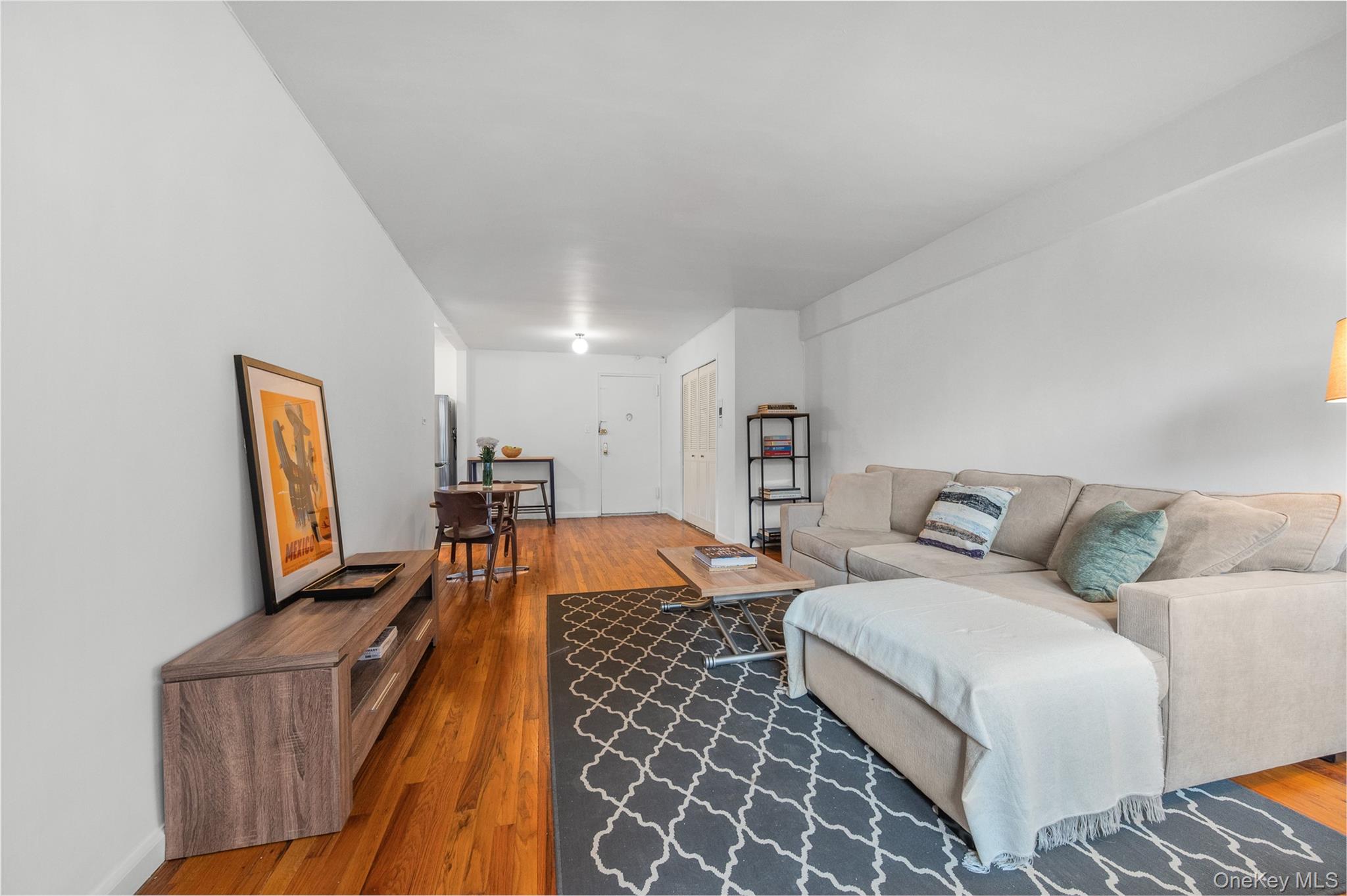 415 Argyle Road Unit: 4W