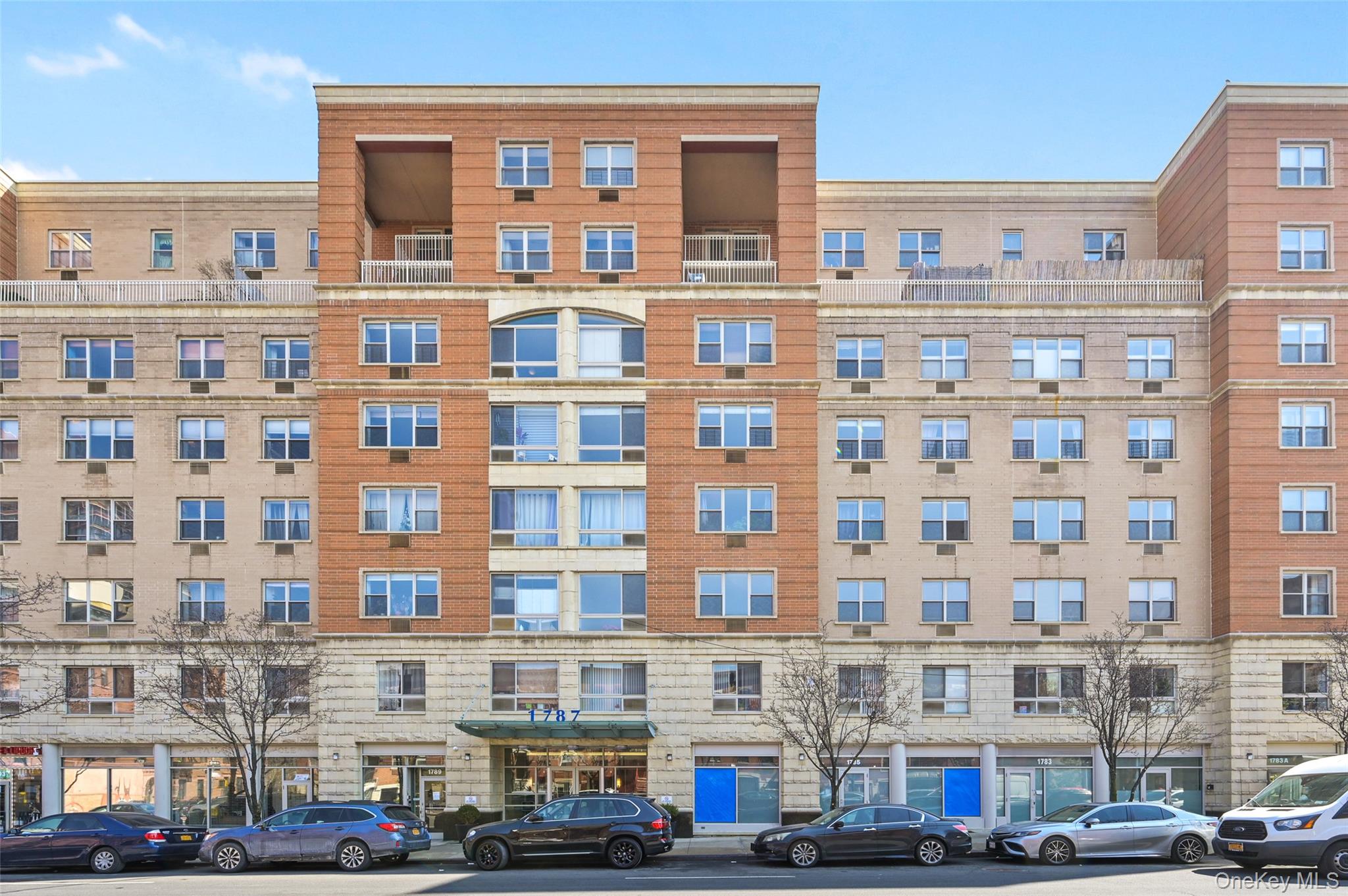 1787 Madison Avenue Unit: 614
