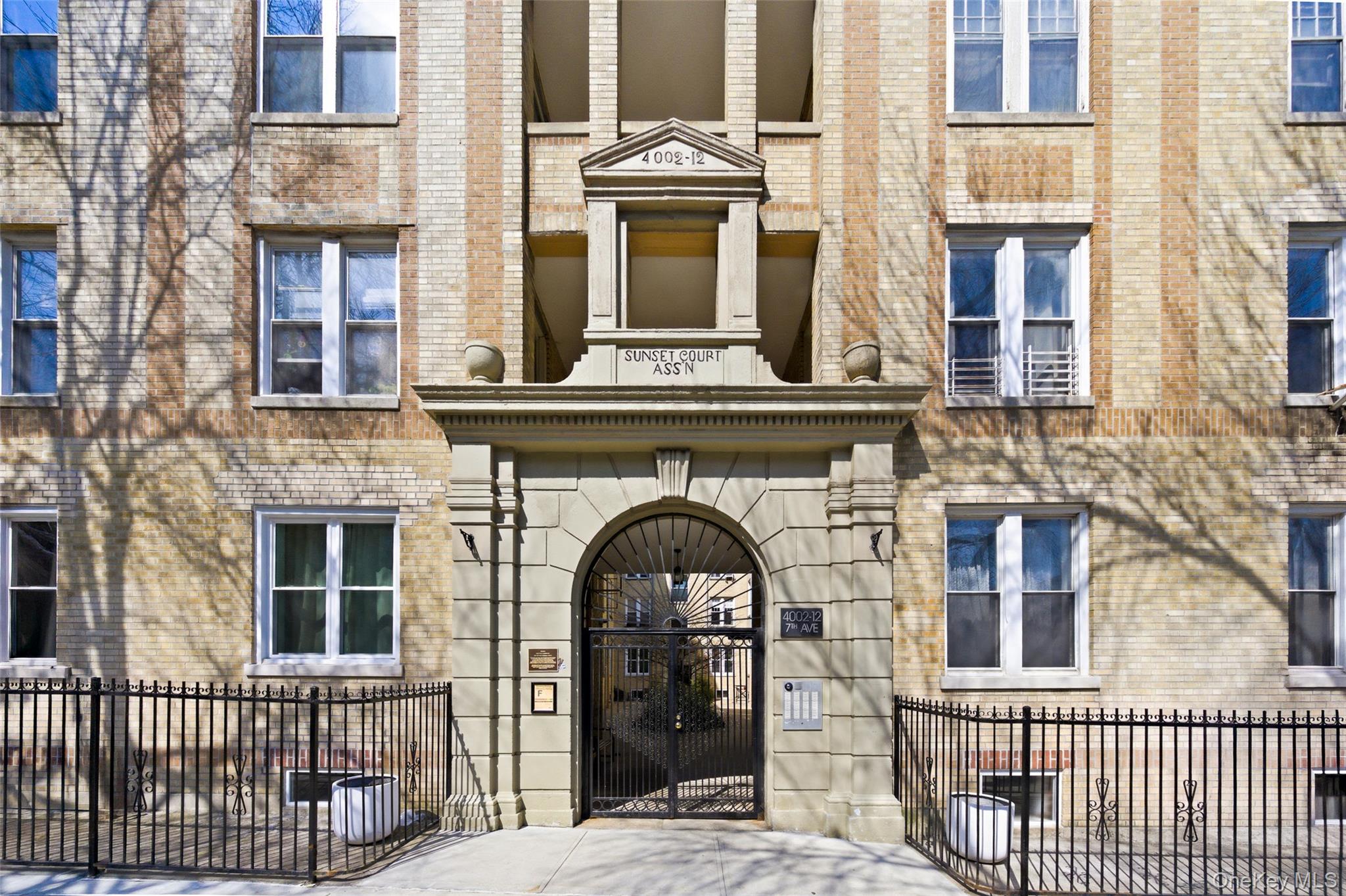 4006 7th Avenue Unit: 25