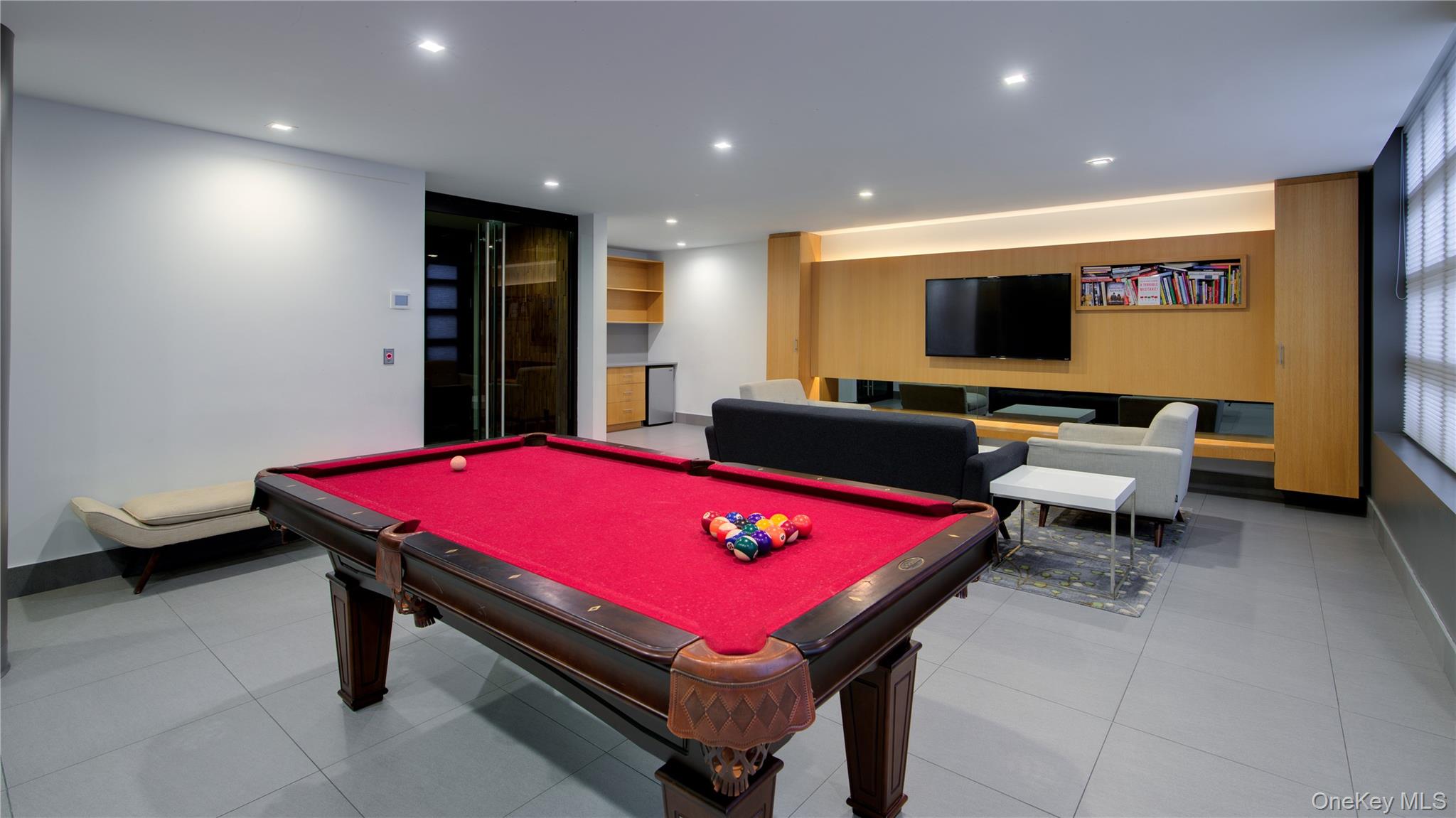 2100 Bedford Avenue Unit: 4E