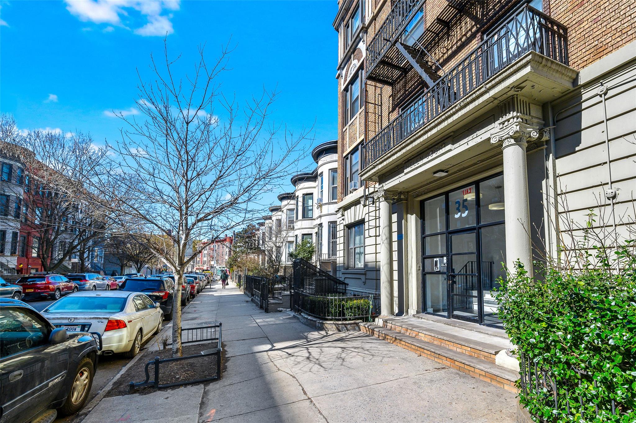 35 Clarkson Avenue Unit: 1B