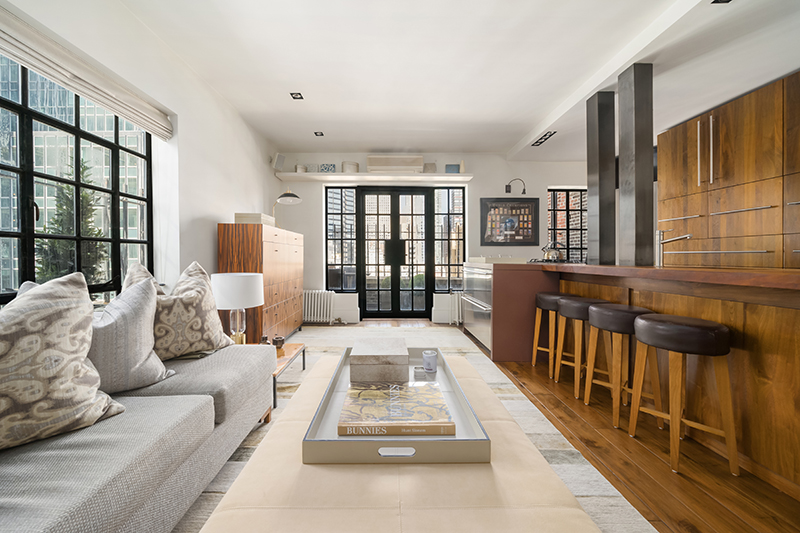 230 E 50TH Street PHD