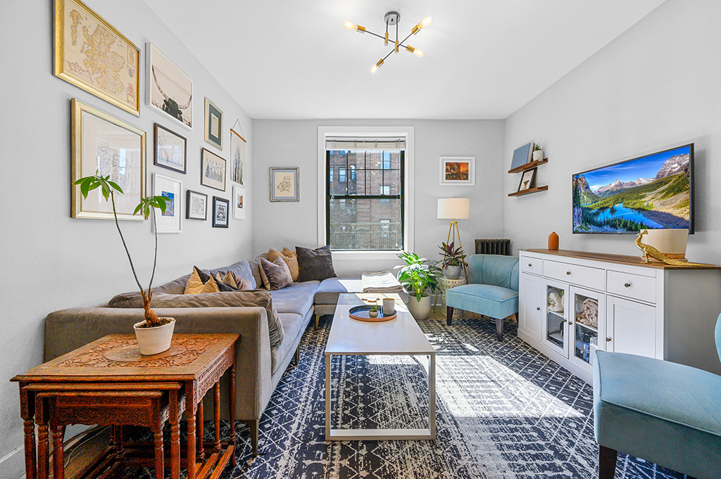 35 CLARKSON Avenue 2C