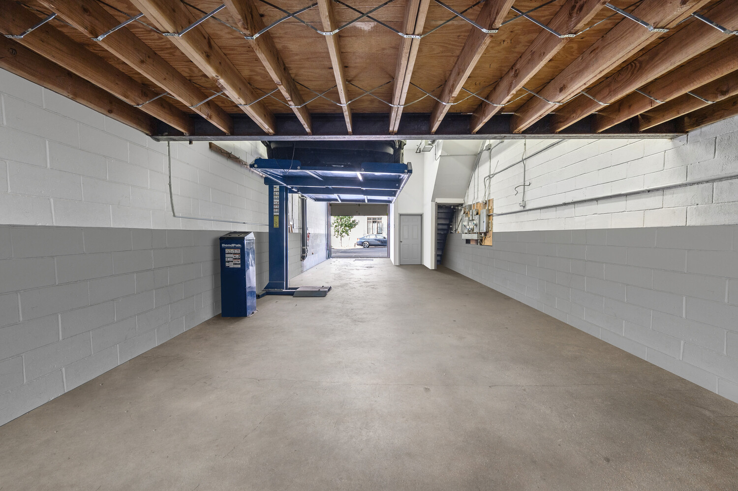 130 DE GRAW Street