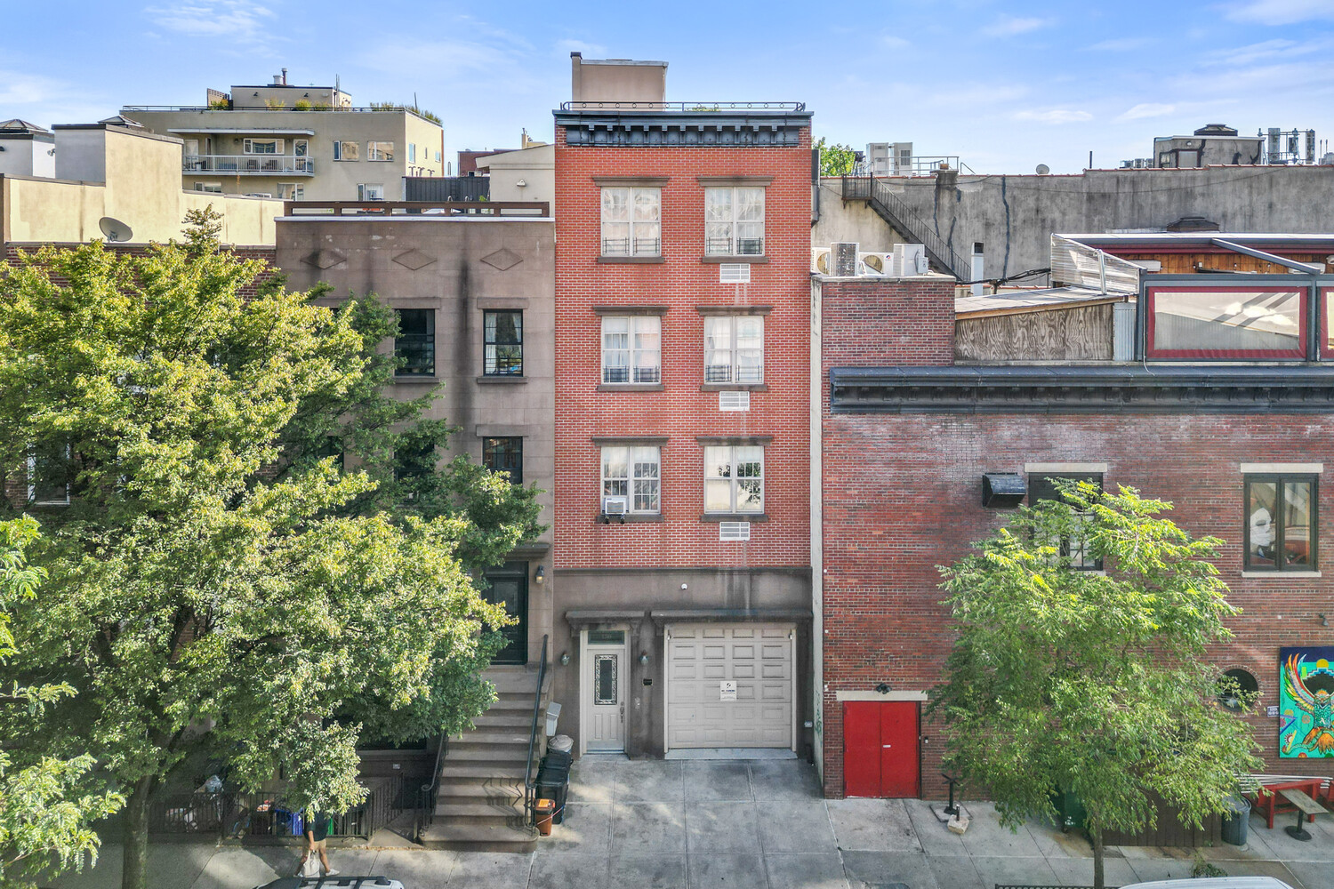 130 DE GRAW Street