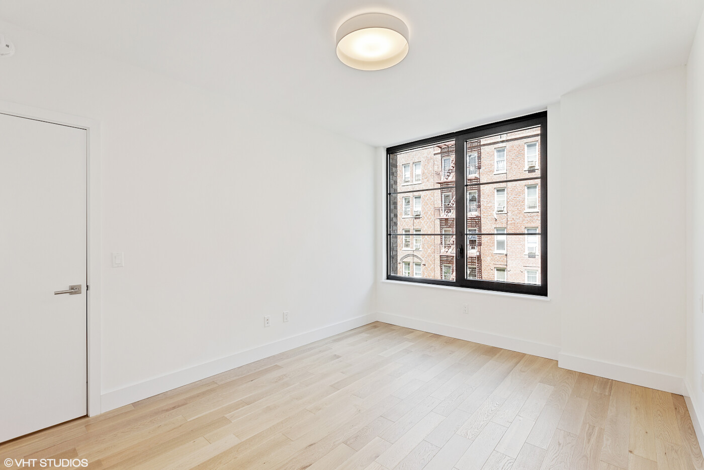 264 WEBSTER Avenue 408