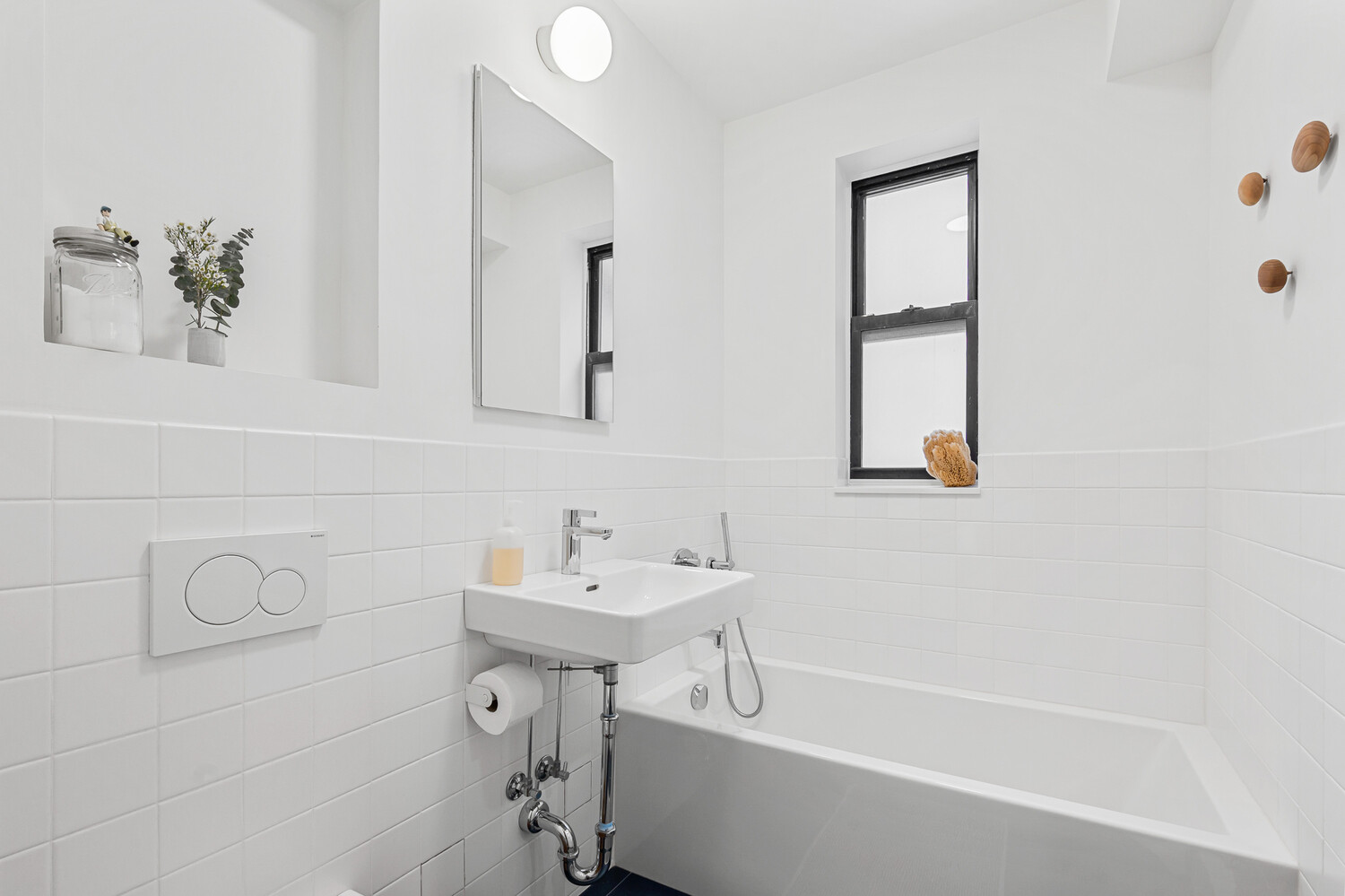 385 ARGYLE Road 2G