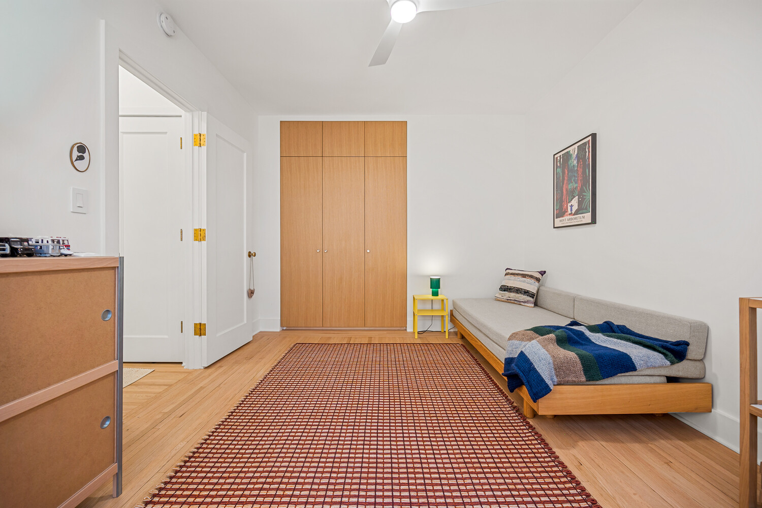 385 ARGYLE Road 2G