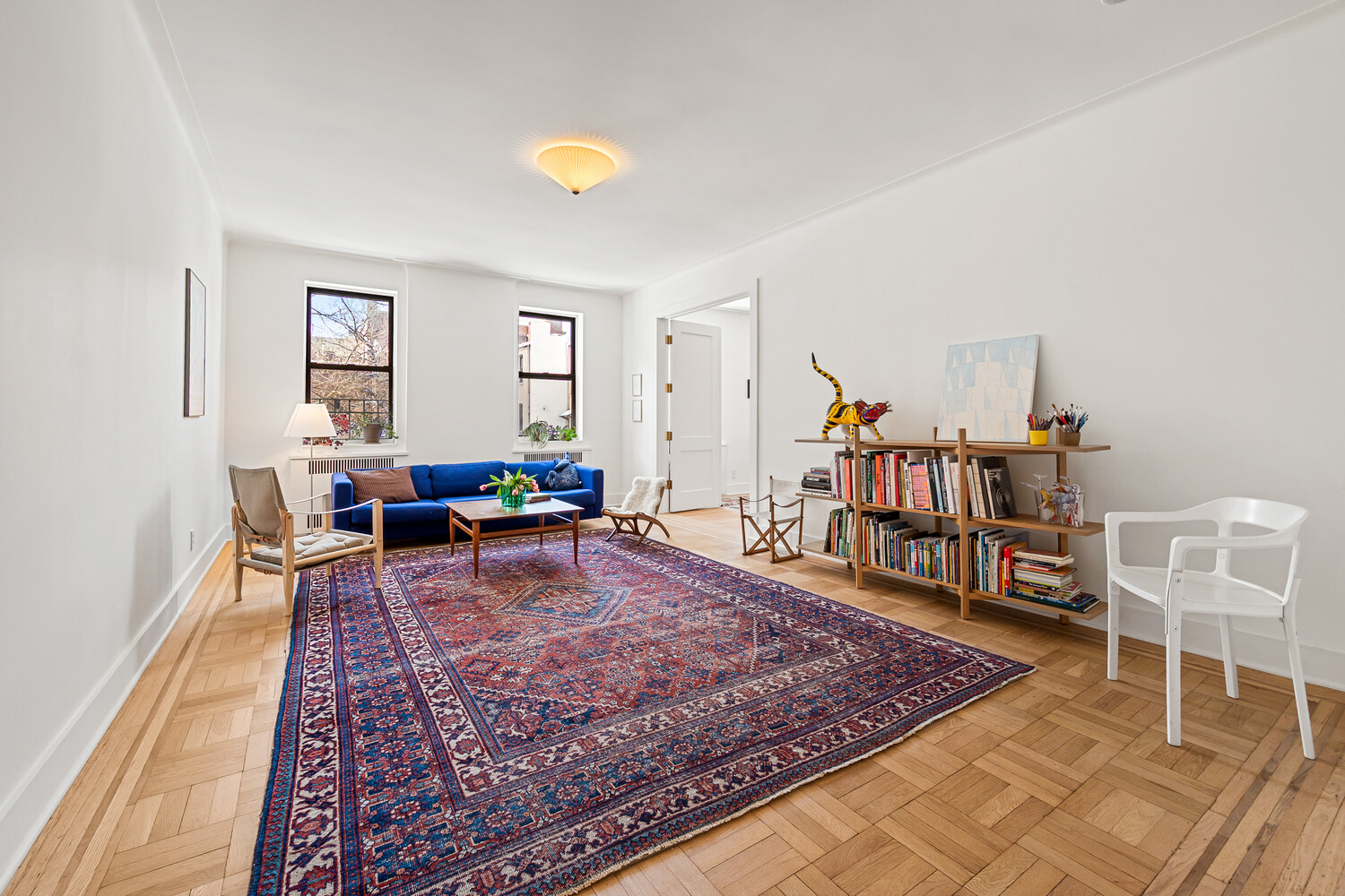 385 ARGYLE Road 2G