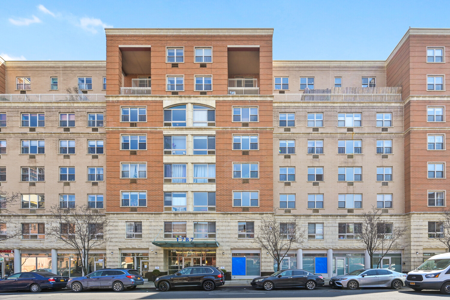 1787 MADISON Avenue 614