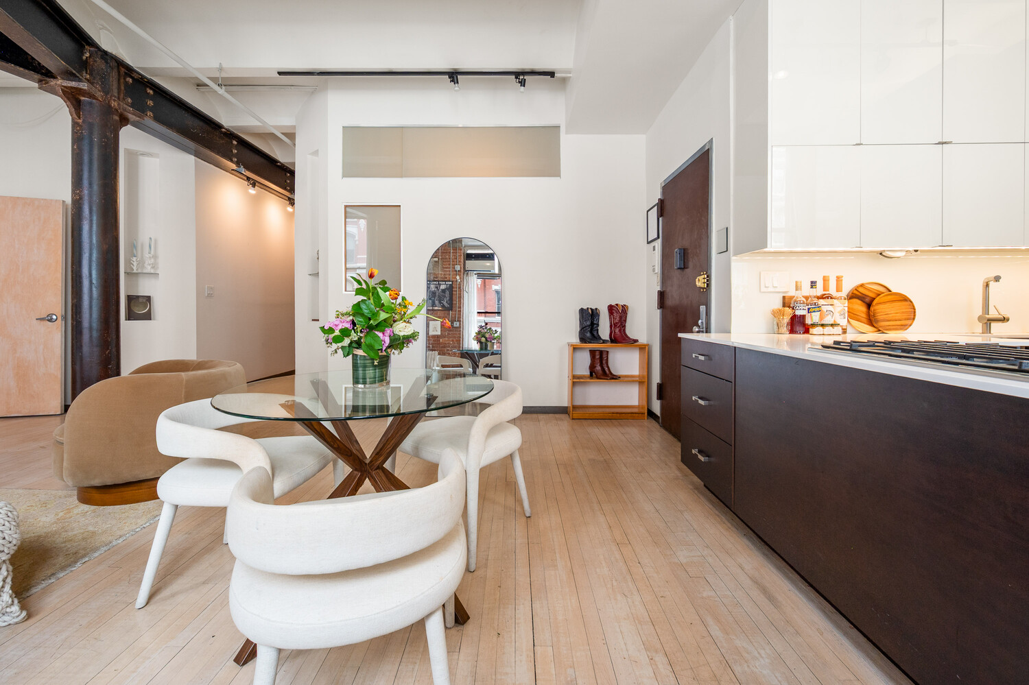 439 LAFAYETTE Street 3