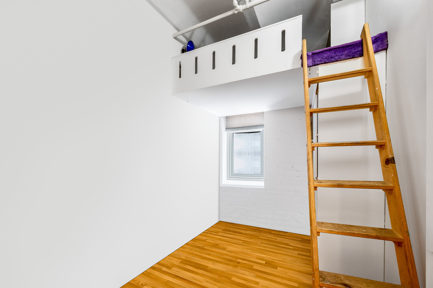 439 LAFAYETTE Street 3