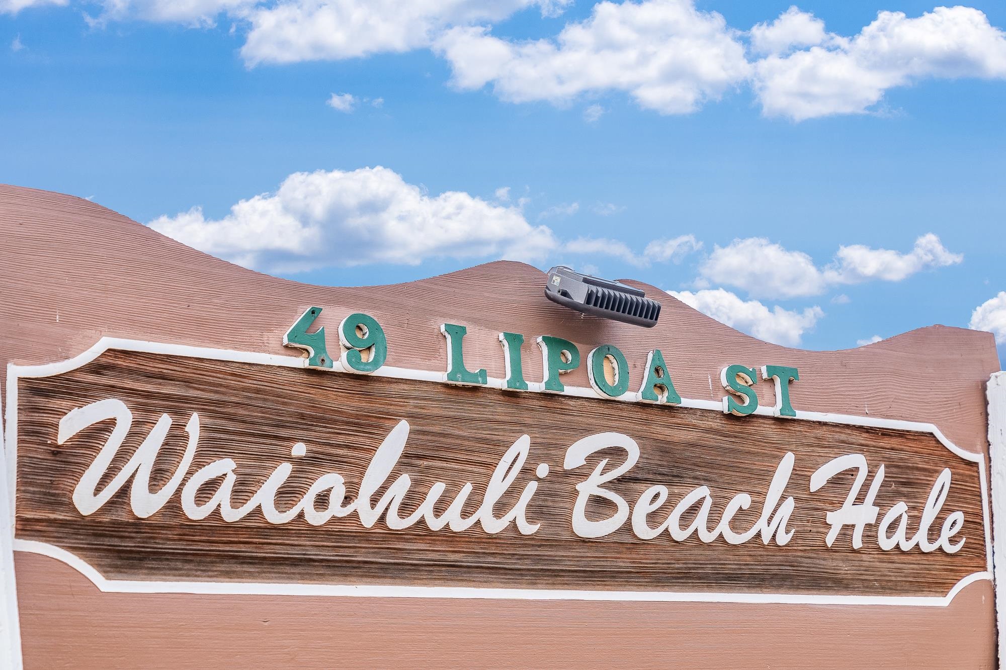 49 W LIPOA St Unit: 103