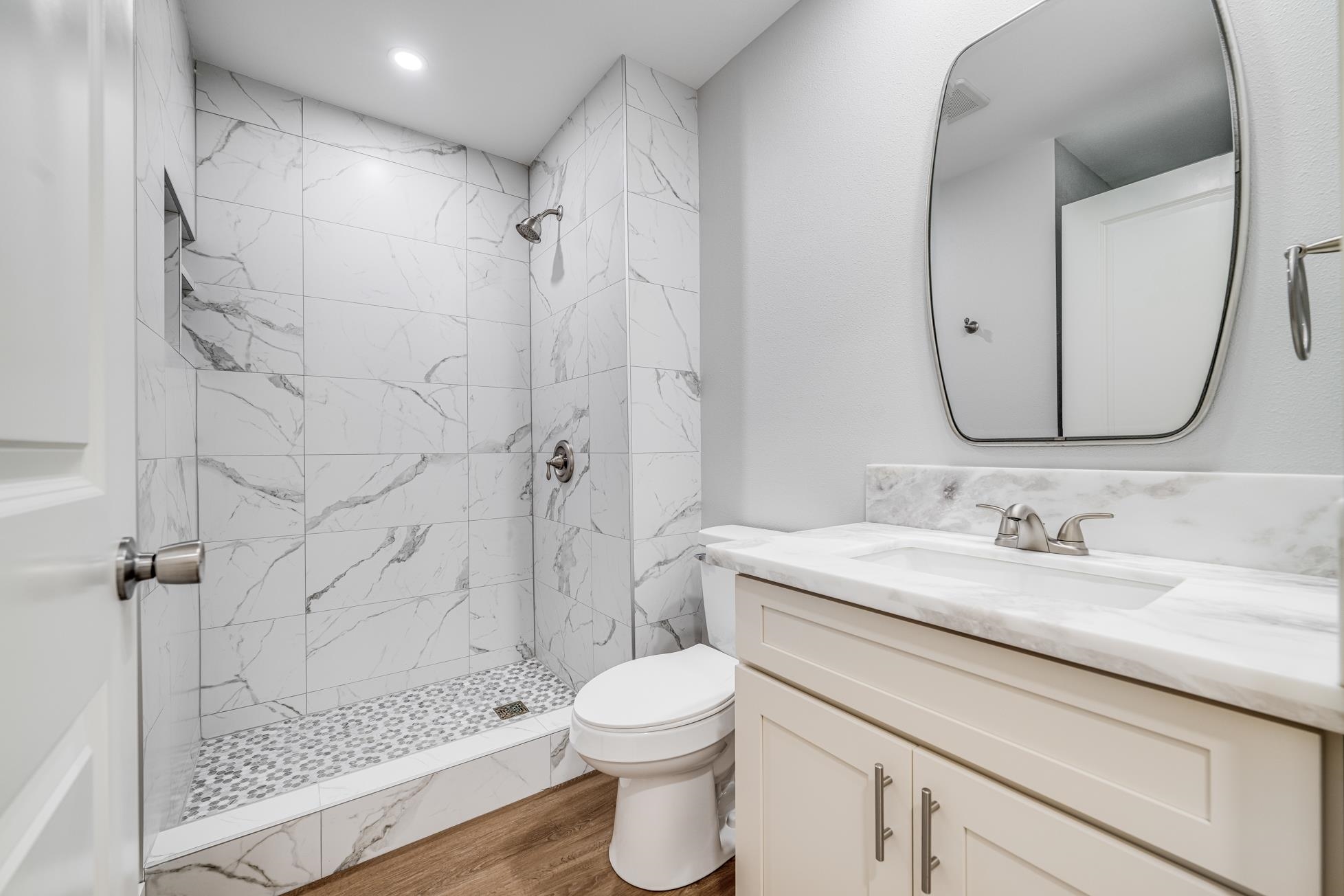 91 Kopi Ln Unit: 1-103