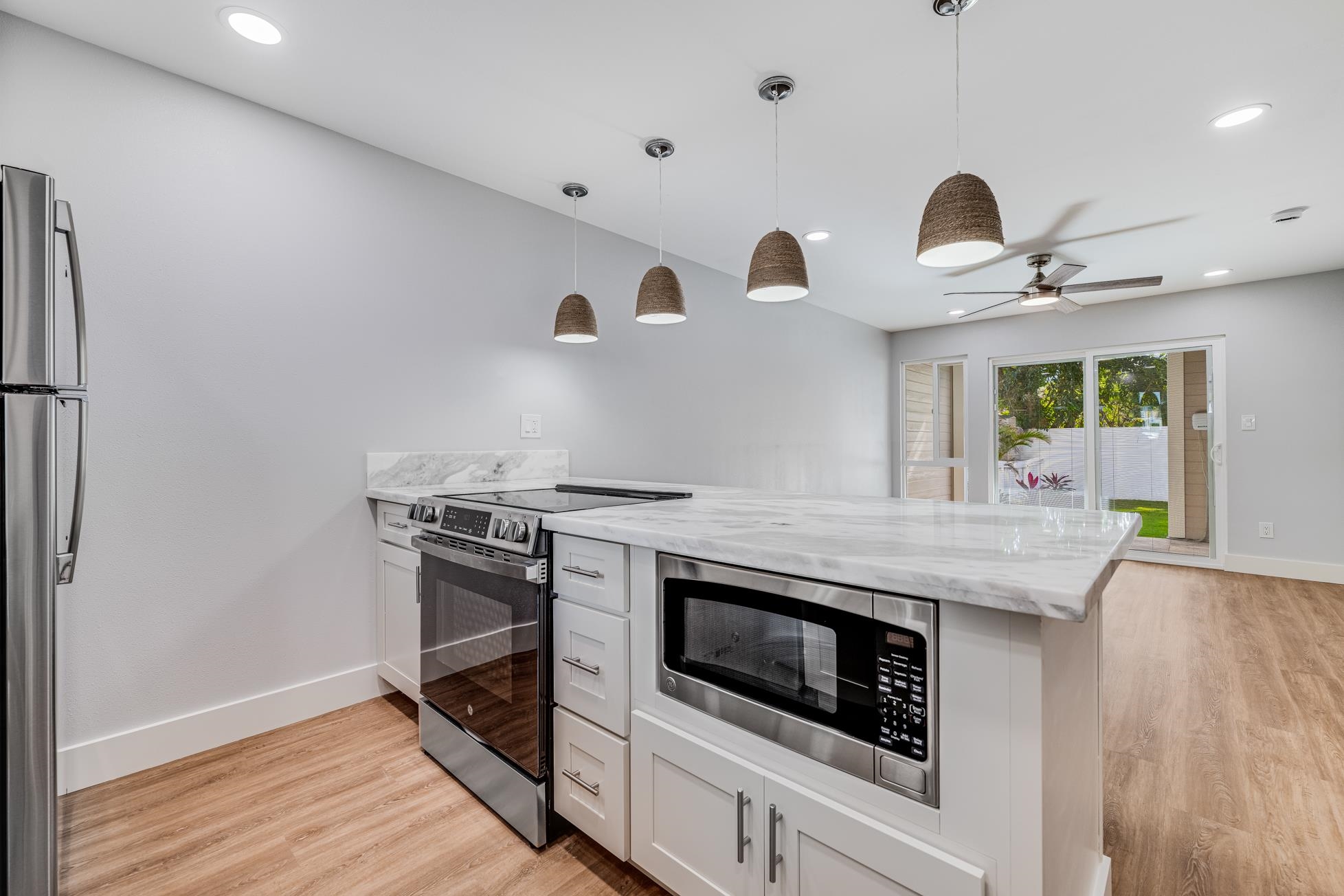 91 Kopi Ln Unit: 1-103