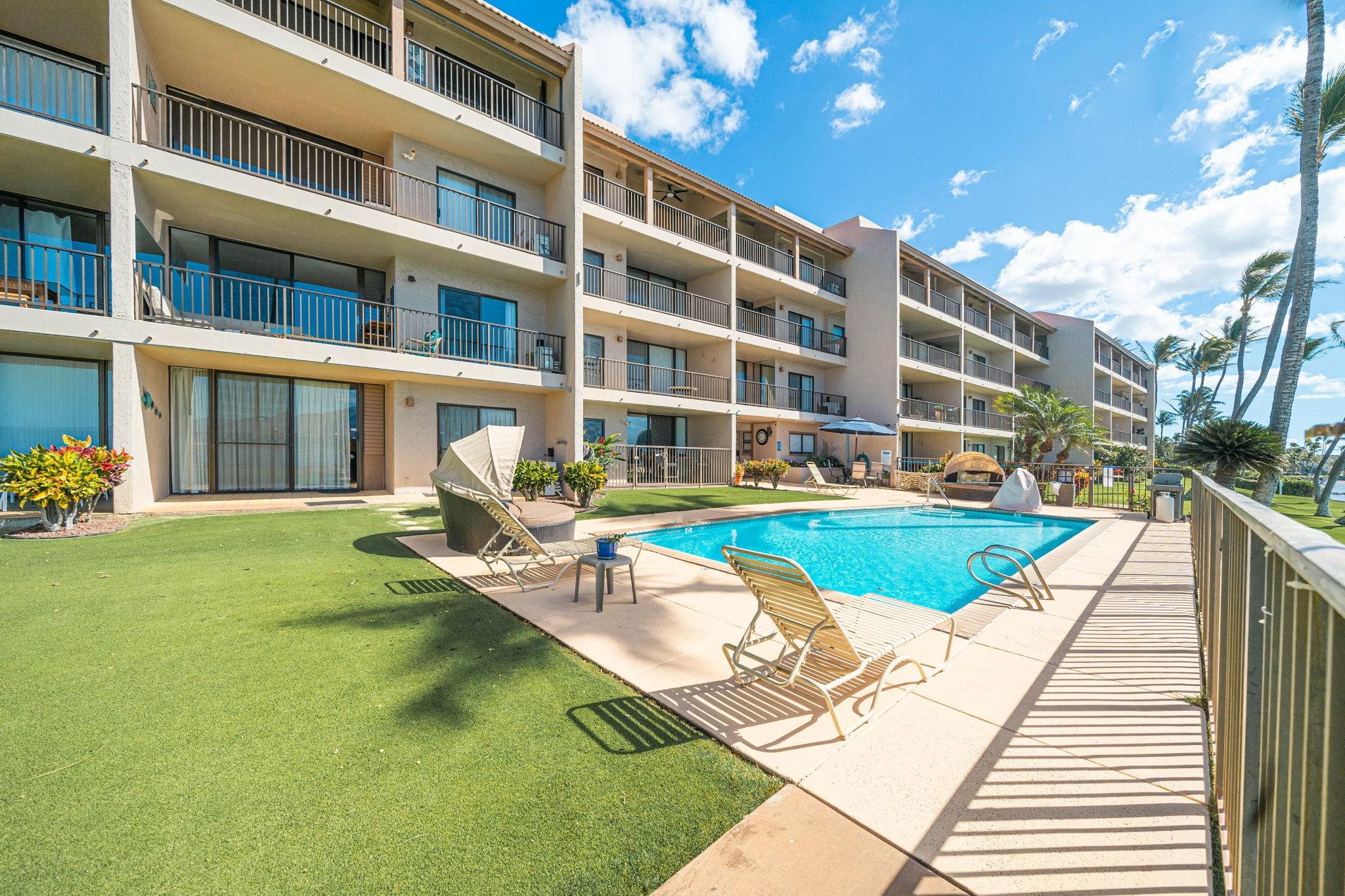 100 HAUOLI St Unit: 303