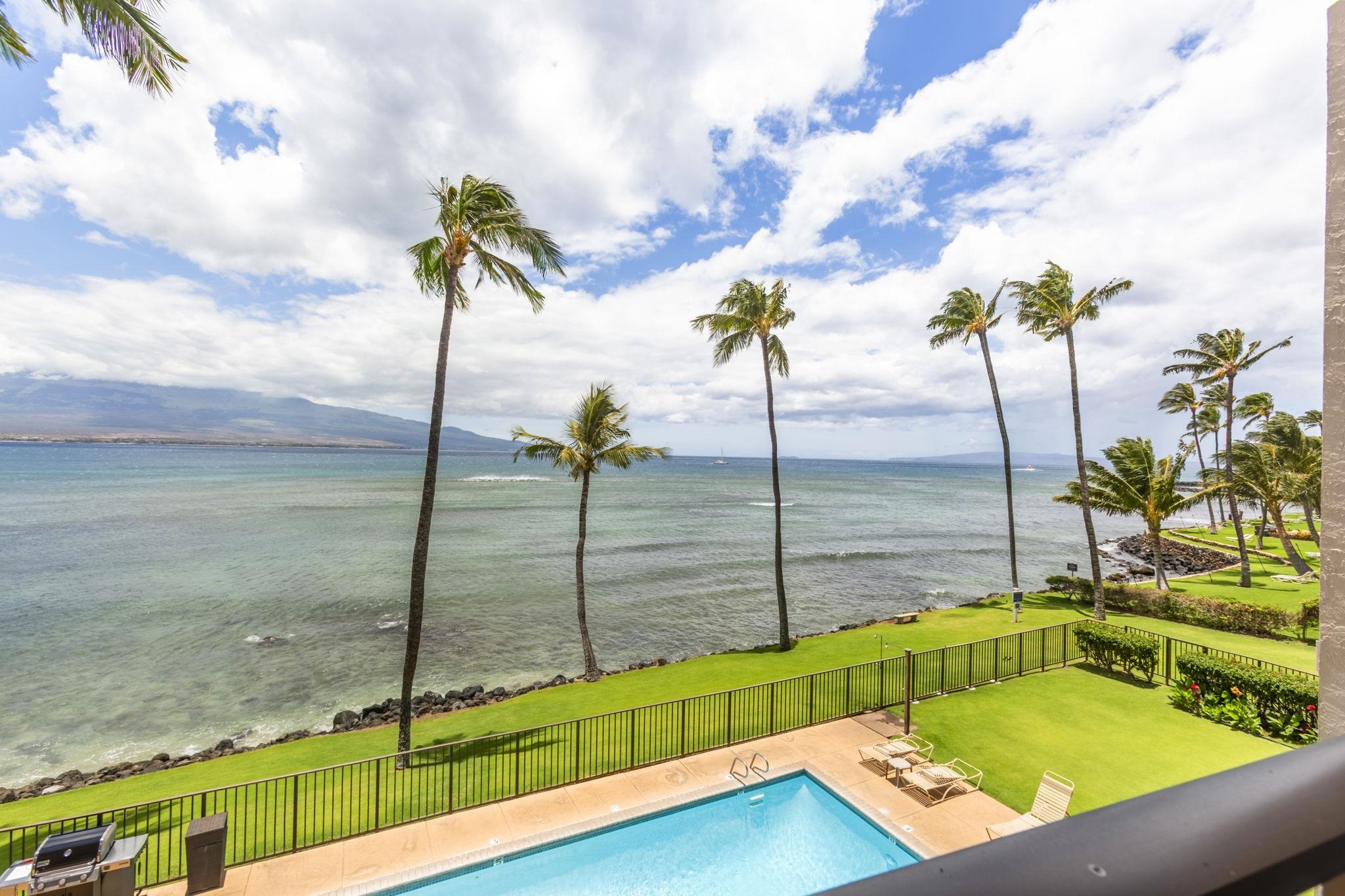 100 HAUOLI St Unit: 303