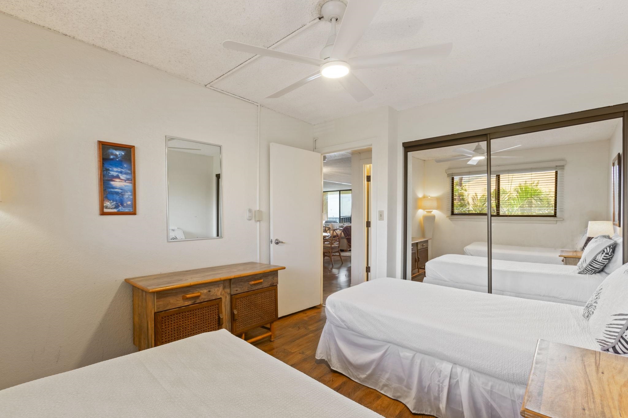 100 HAUOLI St Unit: 303