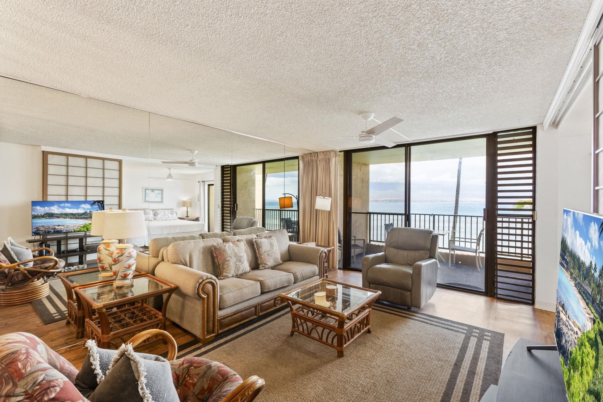 100 HAUOLI St Unit: 303