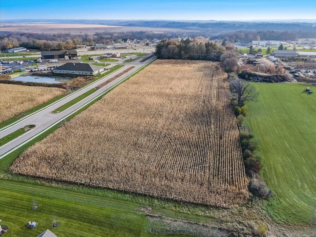 Lt12 Highway 83 -