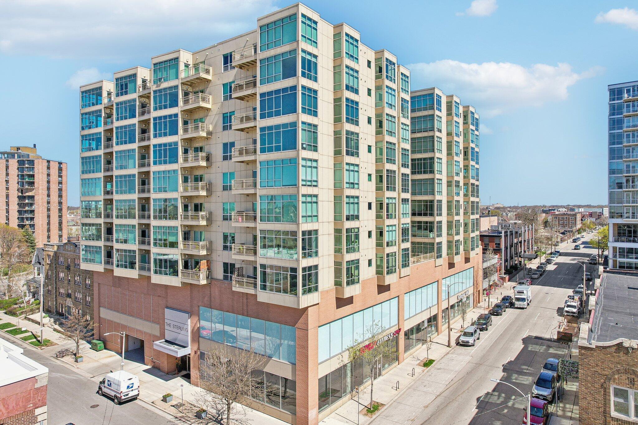 1550 E Royall Pl Unit: 613