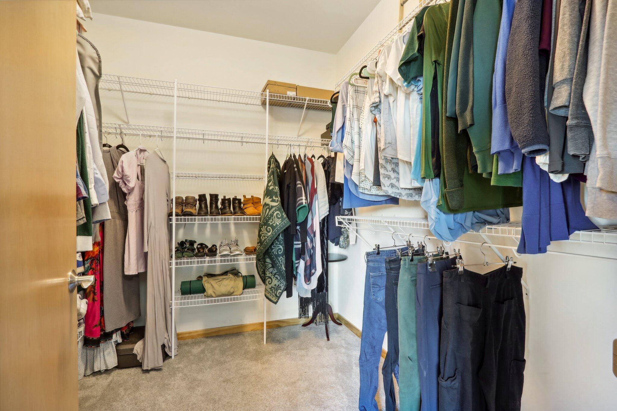 1550 E Royall Pl Unit: 613