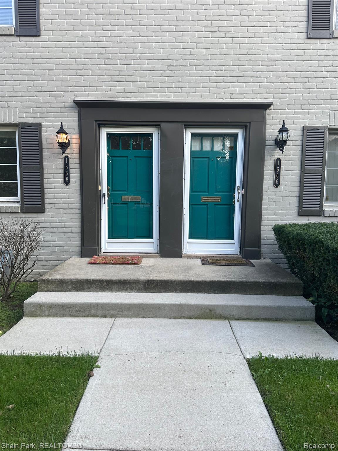 1668 GRAEFIELD Road 64