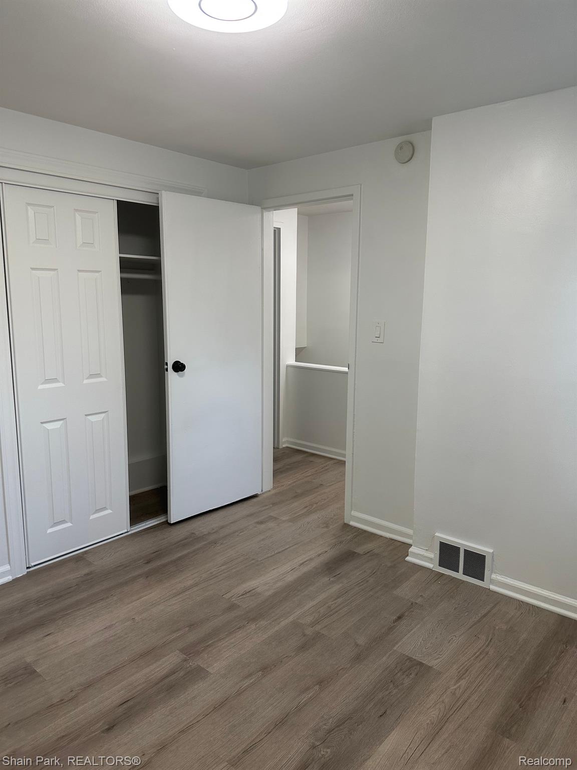 1668 GRAEFIELD Road 64