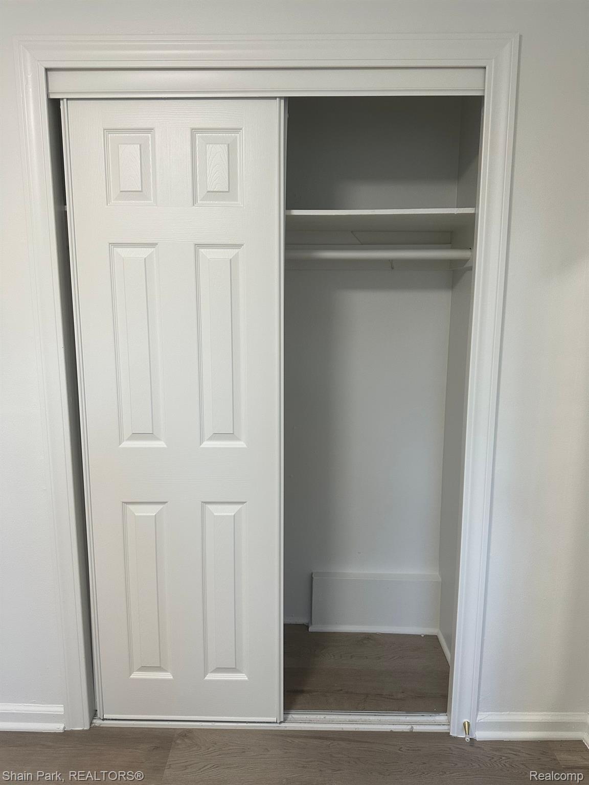 1668 GRAEFIELD Road 64