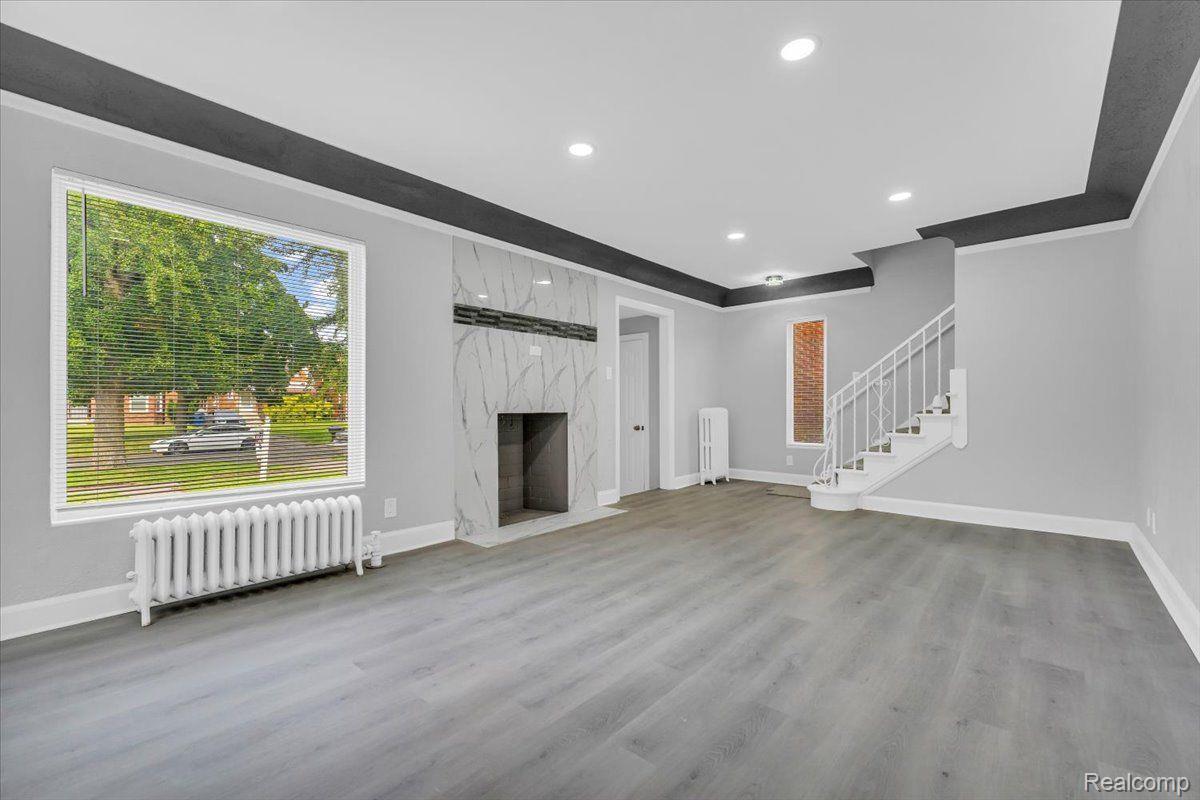 17378 PENNINGTON DR.