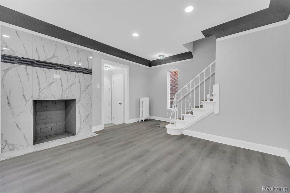 17378 PENNINGTON DR.