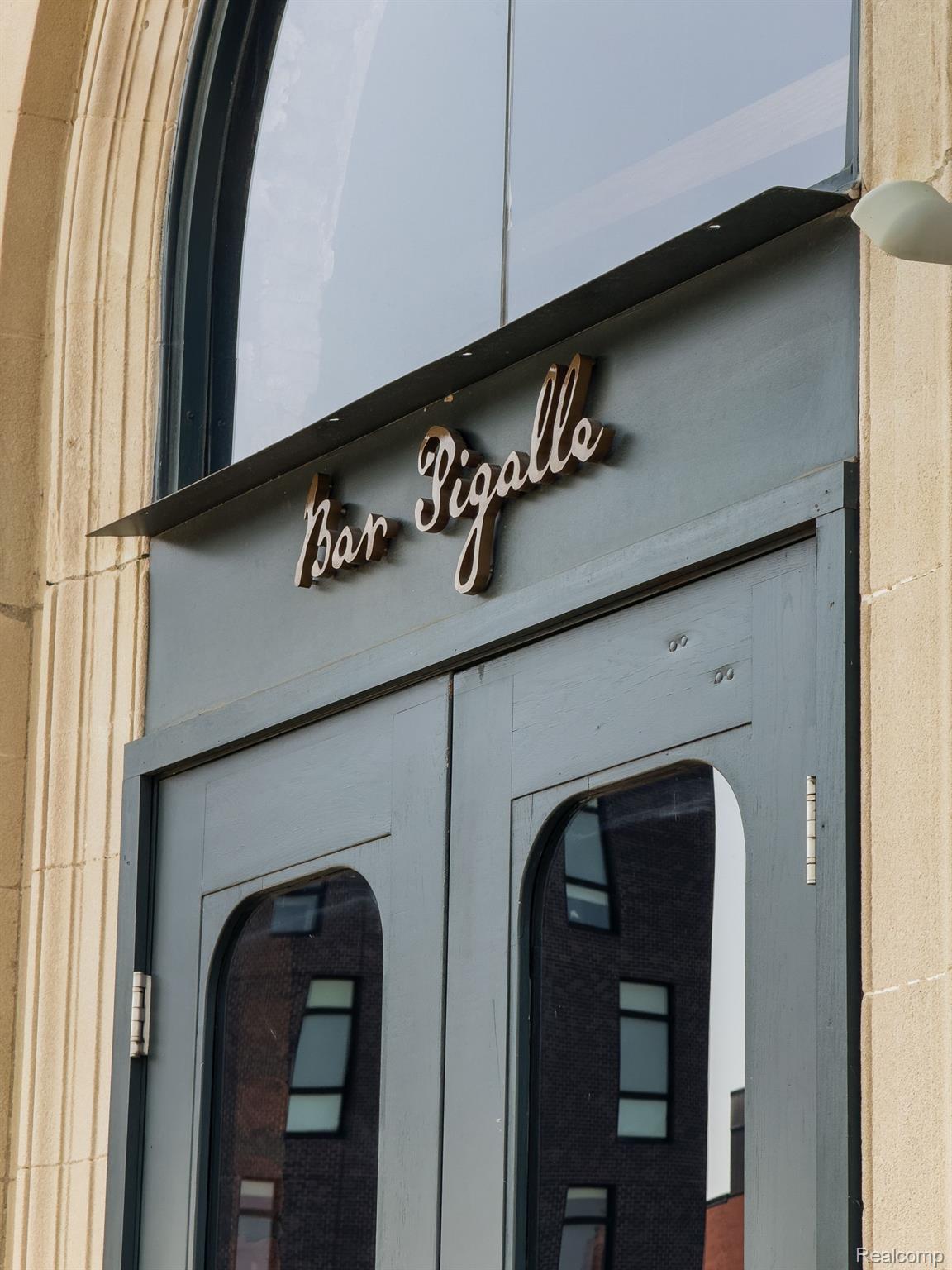 225 Alfred Street