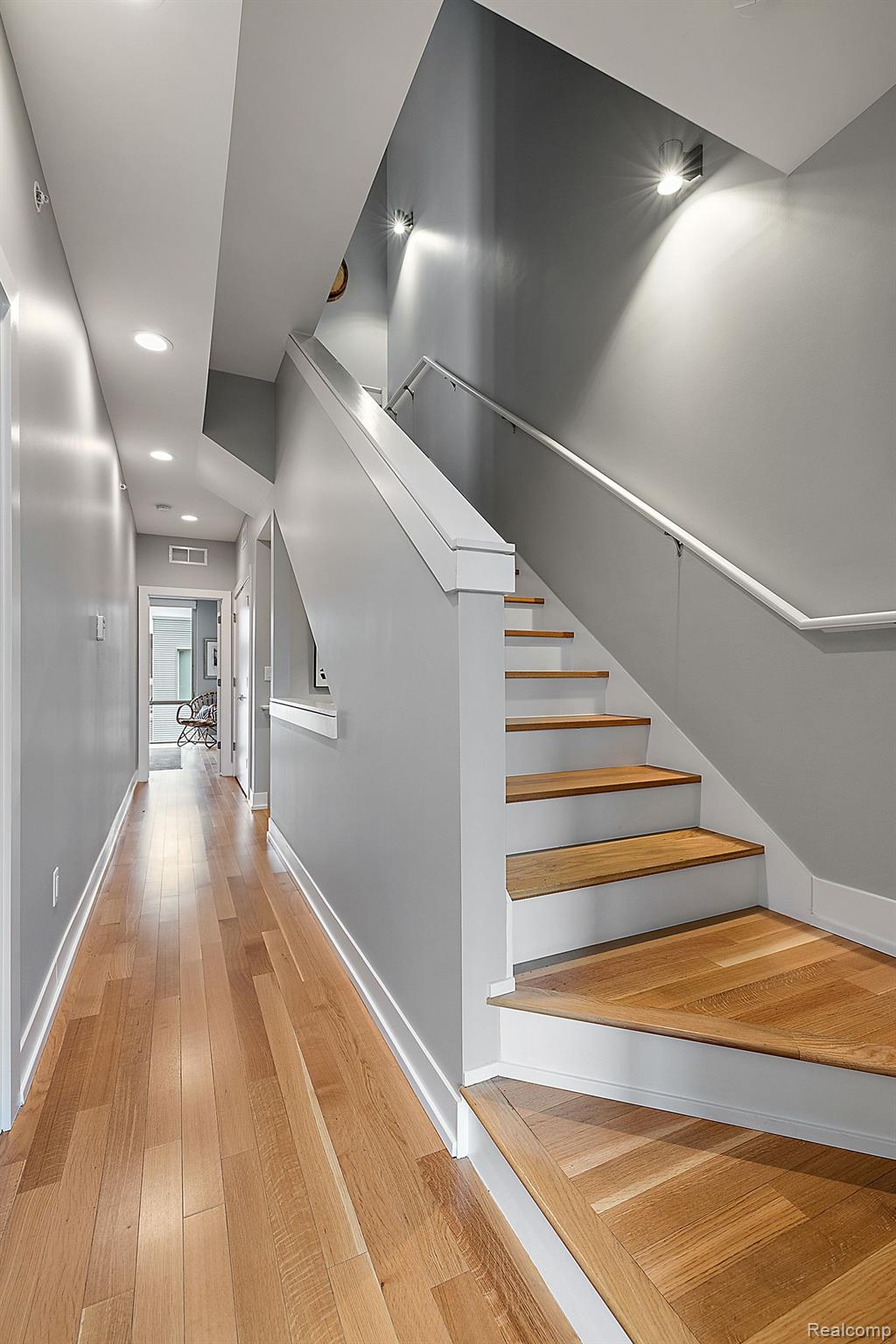 225 Alfred Street