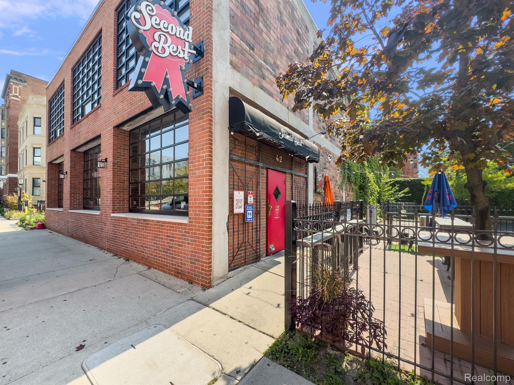 225 Alfred Street