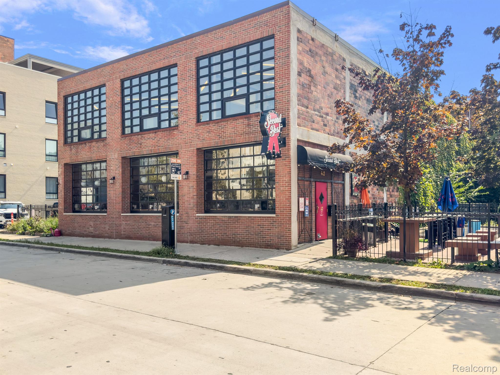 225 Alfred Street