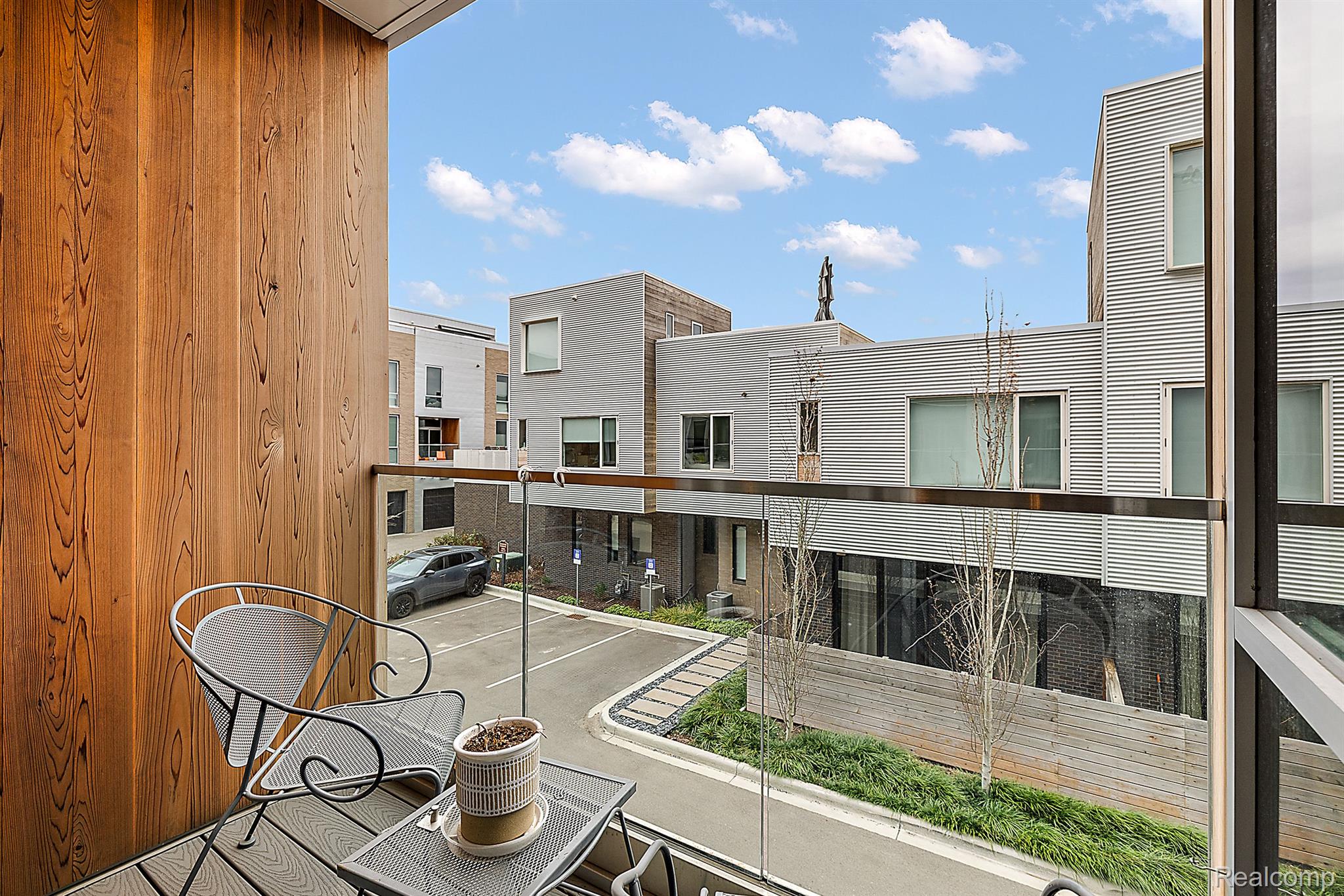 225 Alfred Street